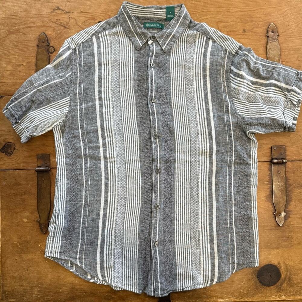 Cubavera Men's Gray and White Striped Button-Down Shirt size medium 55% linen
